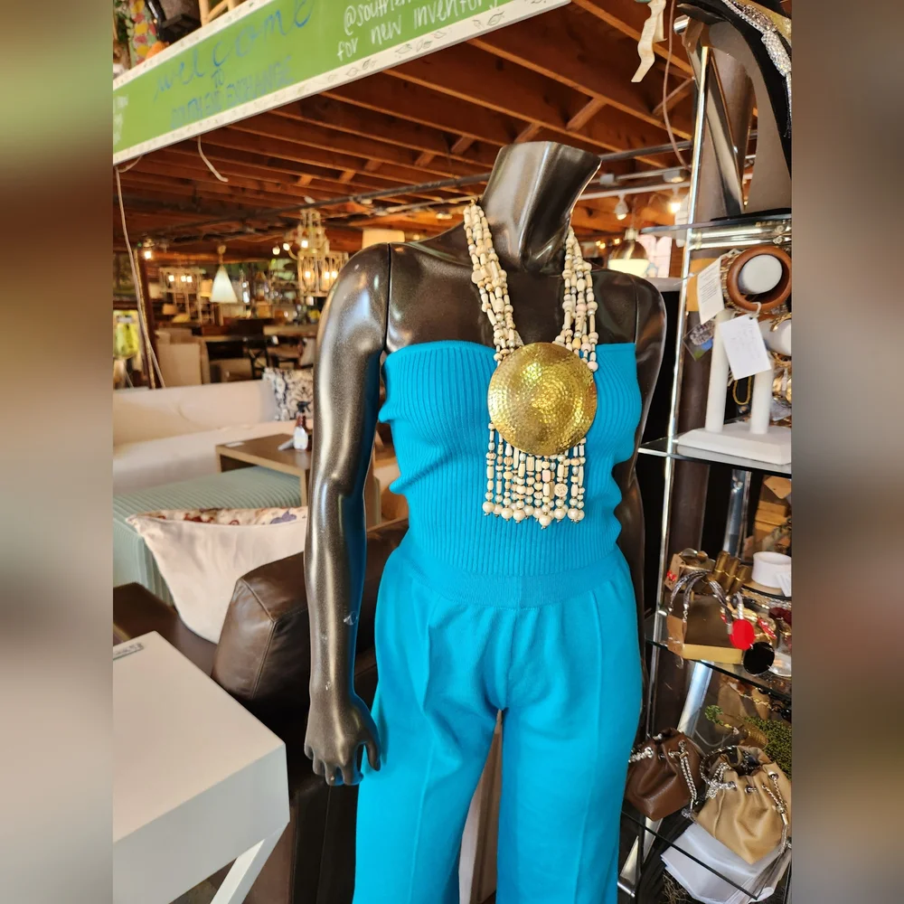 Neutral Beaded Statement Necklace with Bold Medallion ๐ - Picture 7 of 17